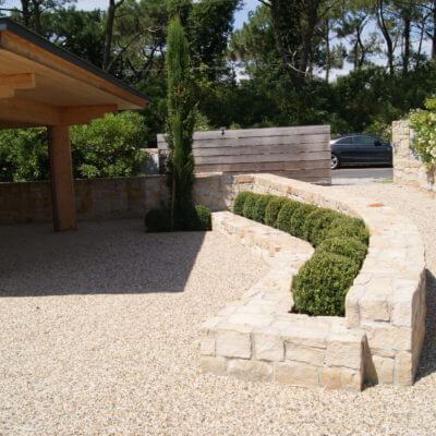 Architecte paysagiste mur pierre jardin Anglet