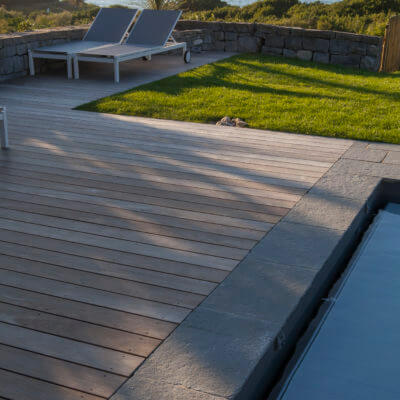 Jardin Pays Basque terrasse piscine